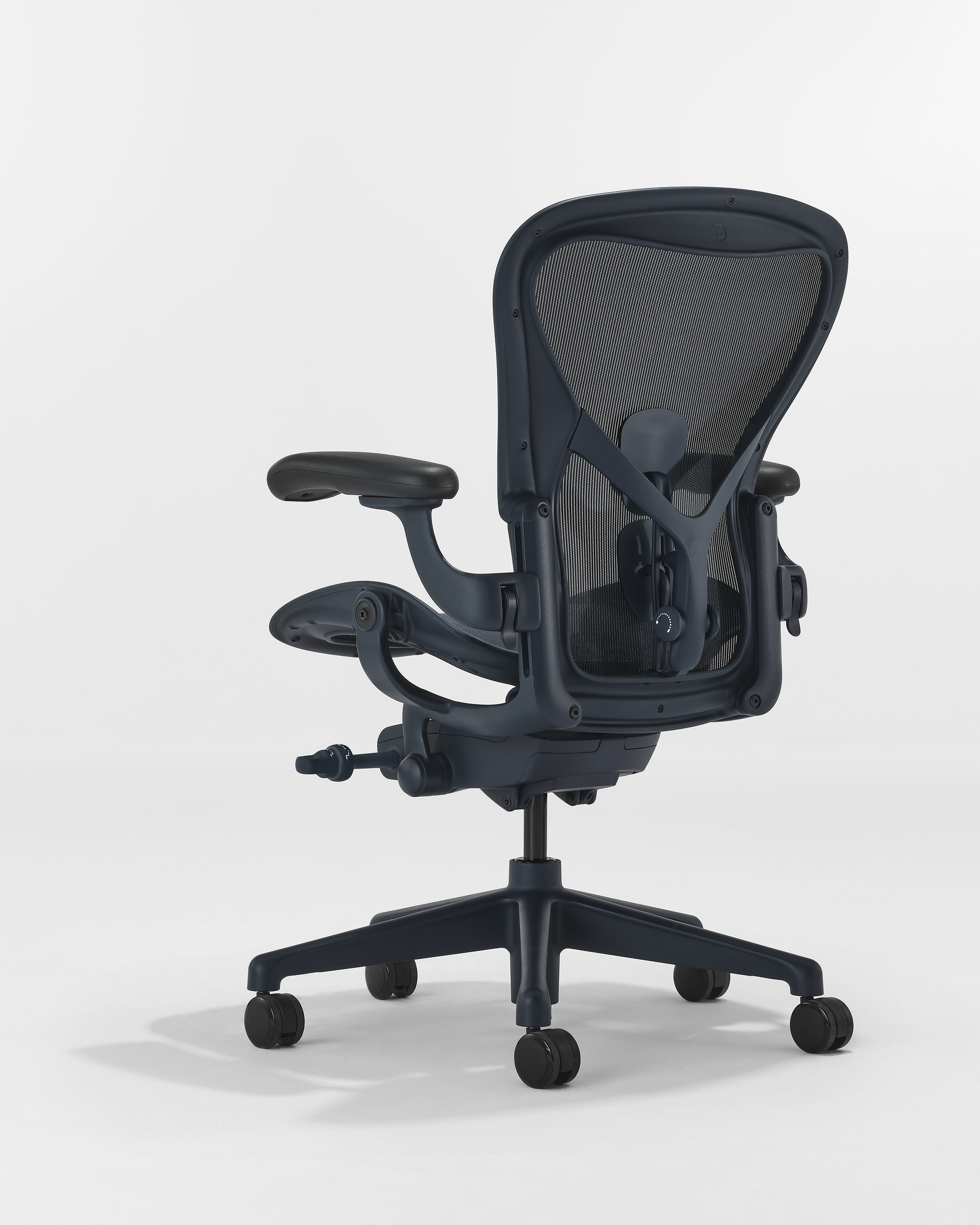 Herman Miller Aeron Remastered side view